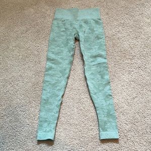 Gymshark camo  seamless jade green leggings